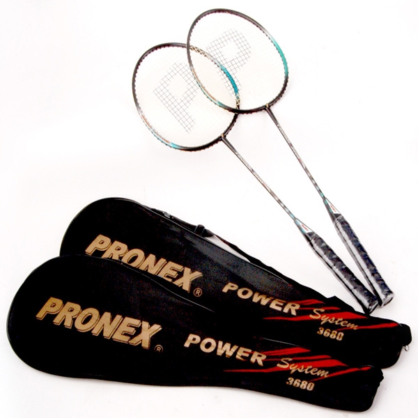 ไม้แบดมินตัน PRONEX ก้านคาร์บอนไร้ข้อต่อ + กระเป๋าสะพาย รุ่น PIONEER PRO 3680