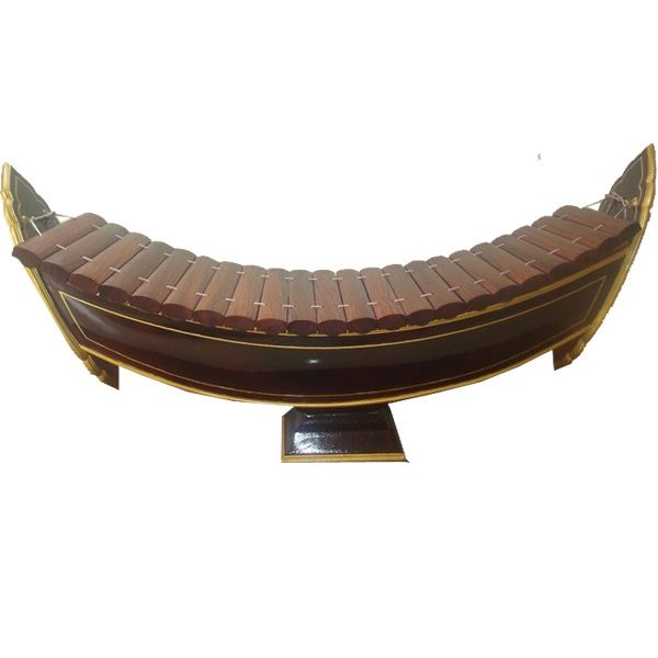 ระนาดเอก  พร้อมผืนไม้ชิงชัน มาตรฐาน